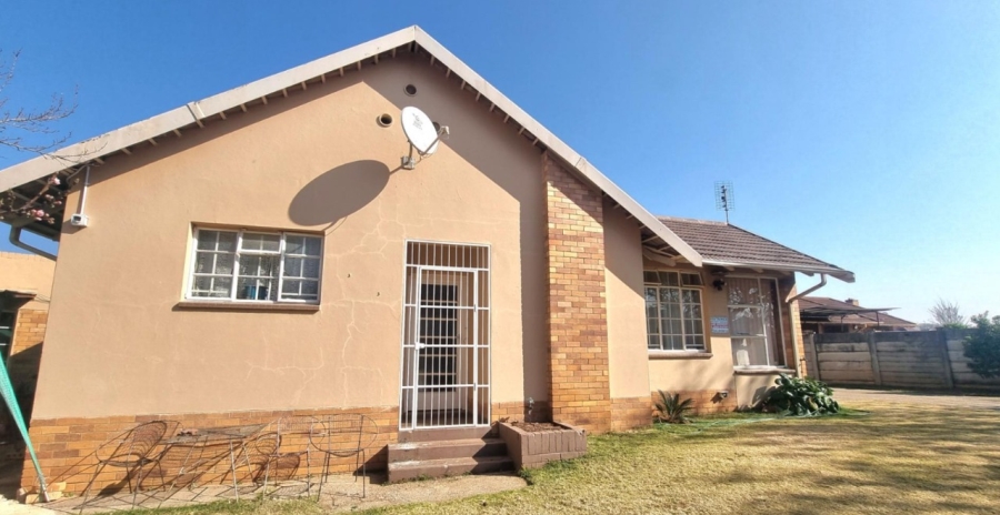 3 Bedroom Property for Sale in Stilfontein Ext 1 North West